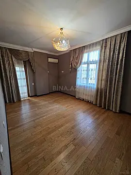 Satılır 3 otaqlı mənzil 145 m²
