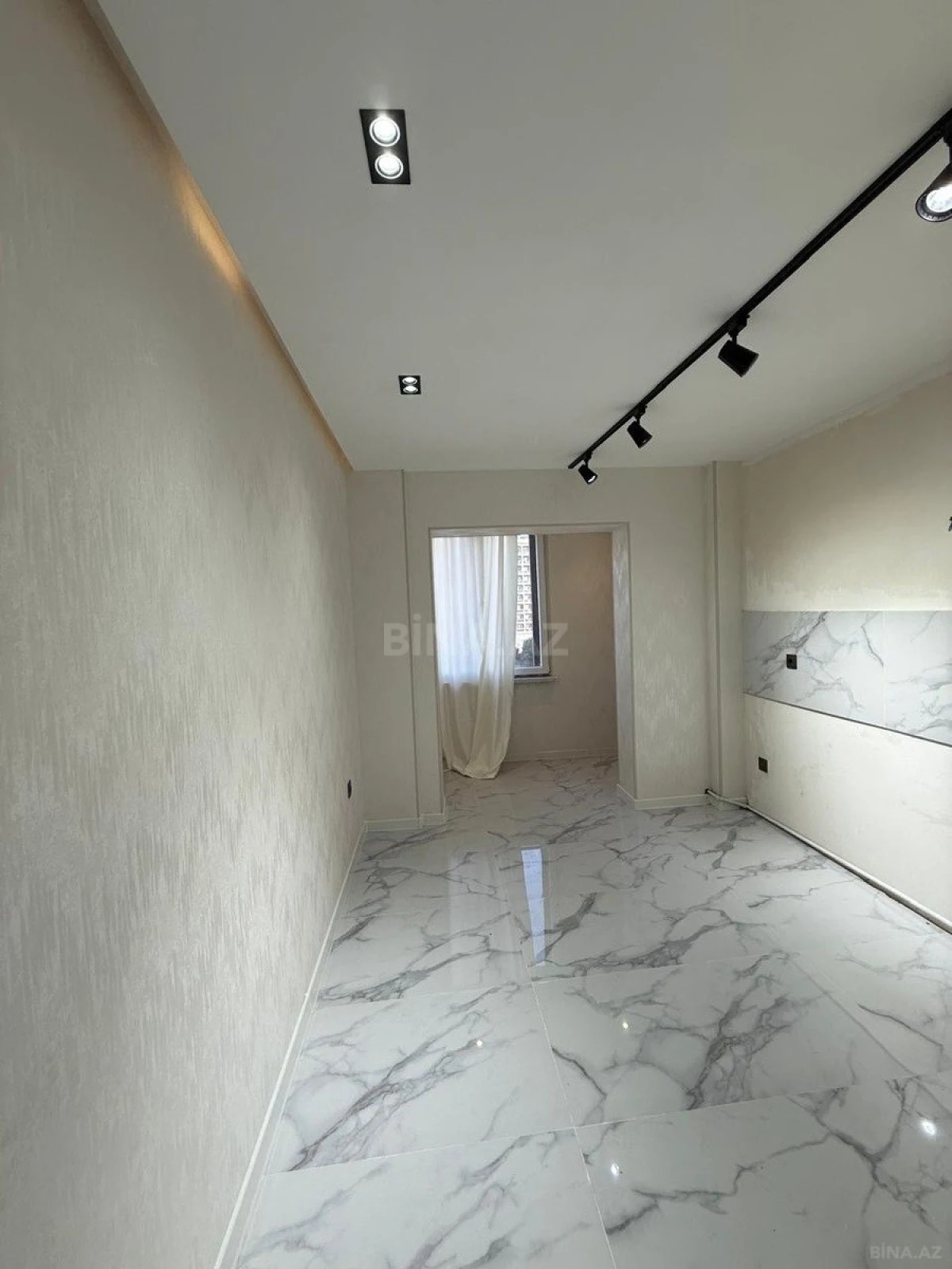 Satılır 3 otaqlı mənzil 70 m²