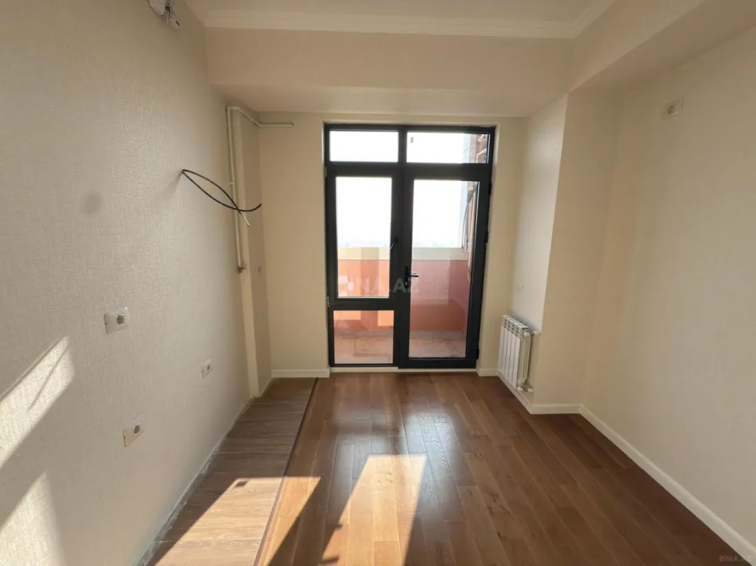 Satılır 2 otaqlı mənzil 63 m²