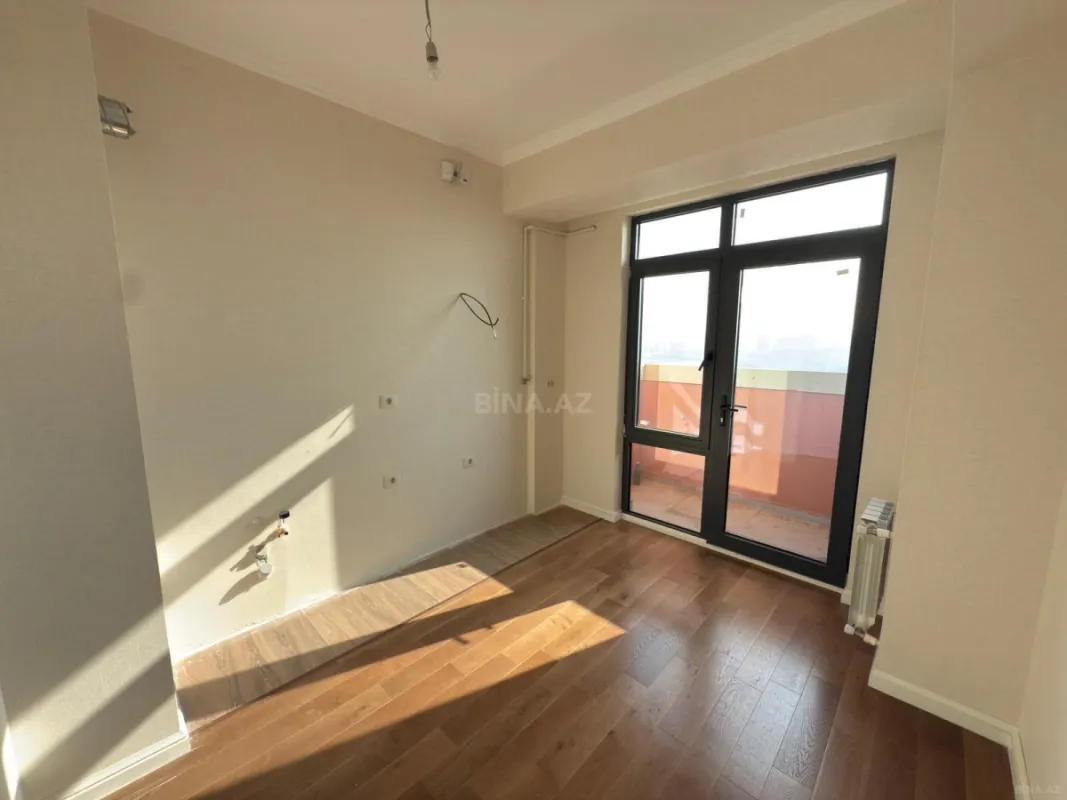 Satılır 2 otaqlı mənzil 63 m²