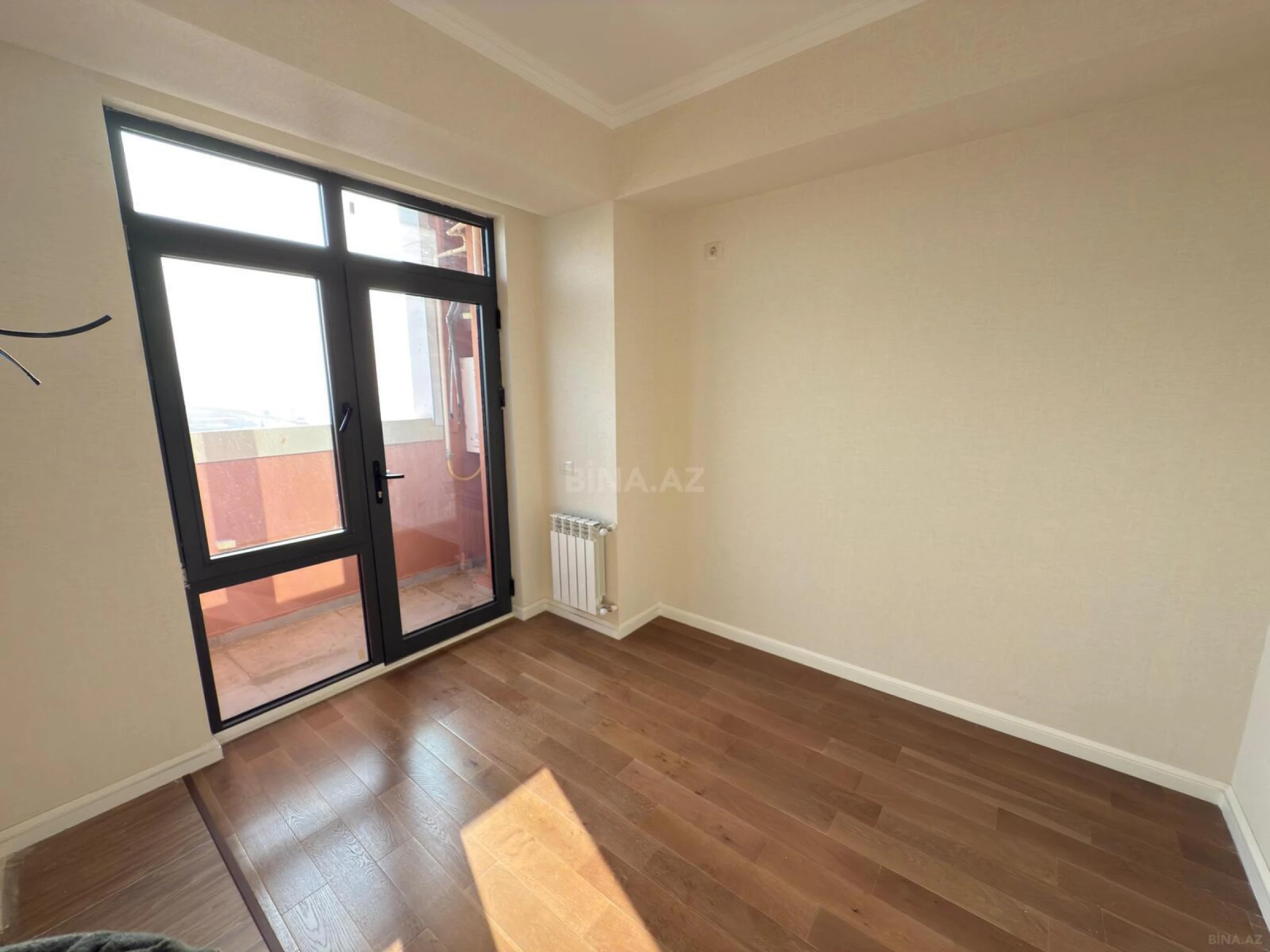 Satılır 2 otaqlı mənzil 63 m²
