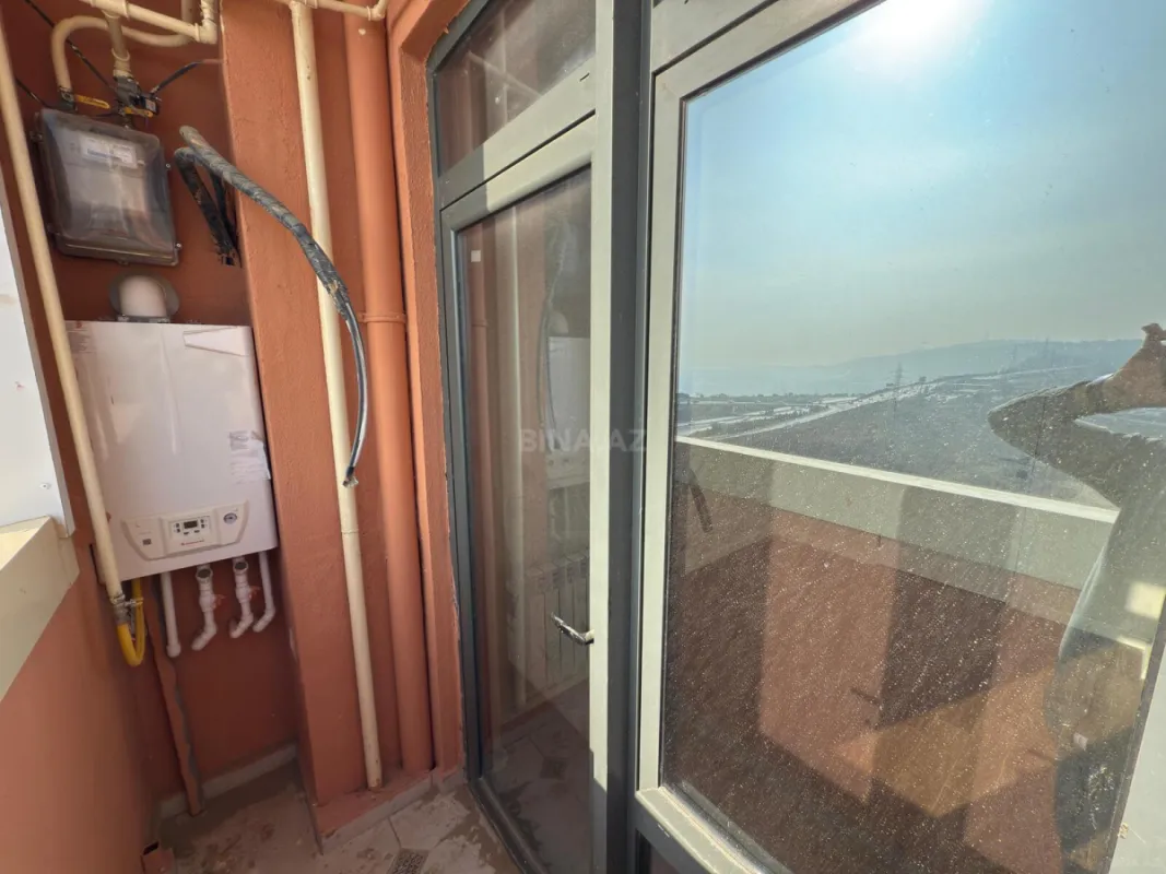 Satılır 2 otaqlı mənzil 63 m²