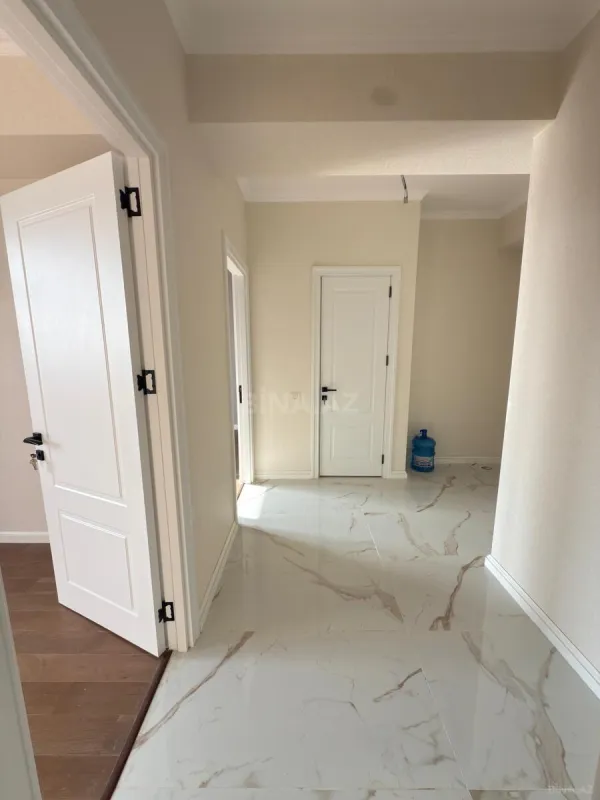 Satılır 2 otaqlı mənzil 63 m²