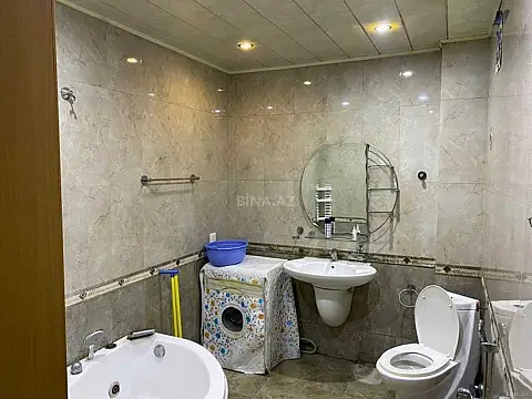 Kirayə verilir 2 otaqlı mənzil 80 m²