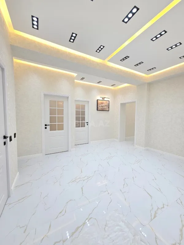 Satılır 3 otaqlı mənzil 112 m²