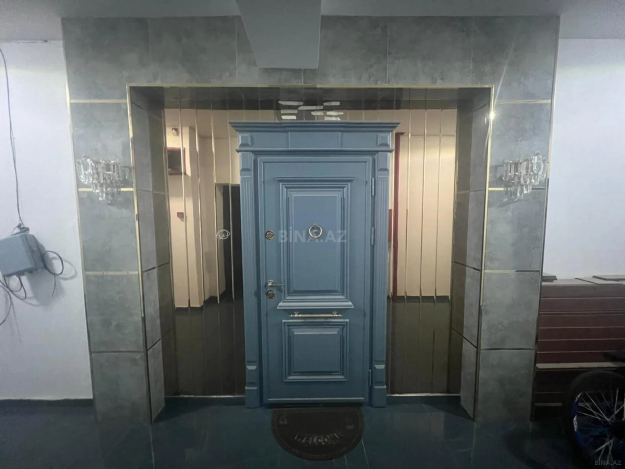 Satılır 2 otaqlı mənzil 68 m²