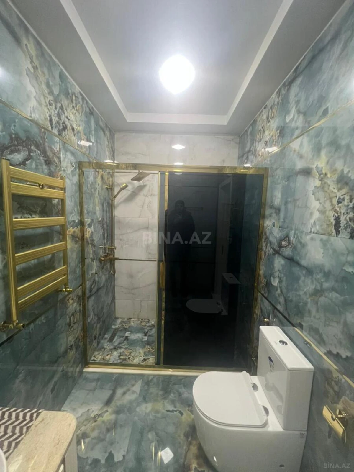 Satılır 2 otaqlı mənzil 68 m²