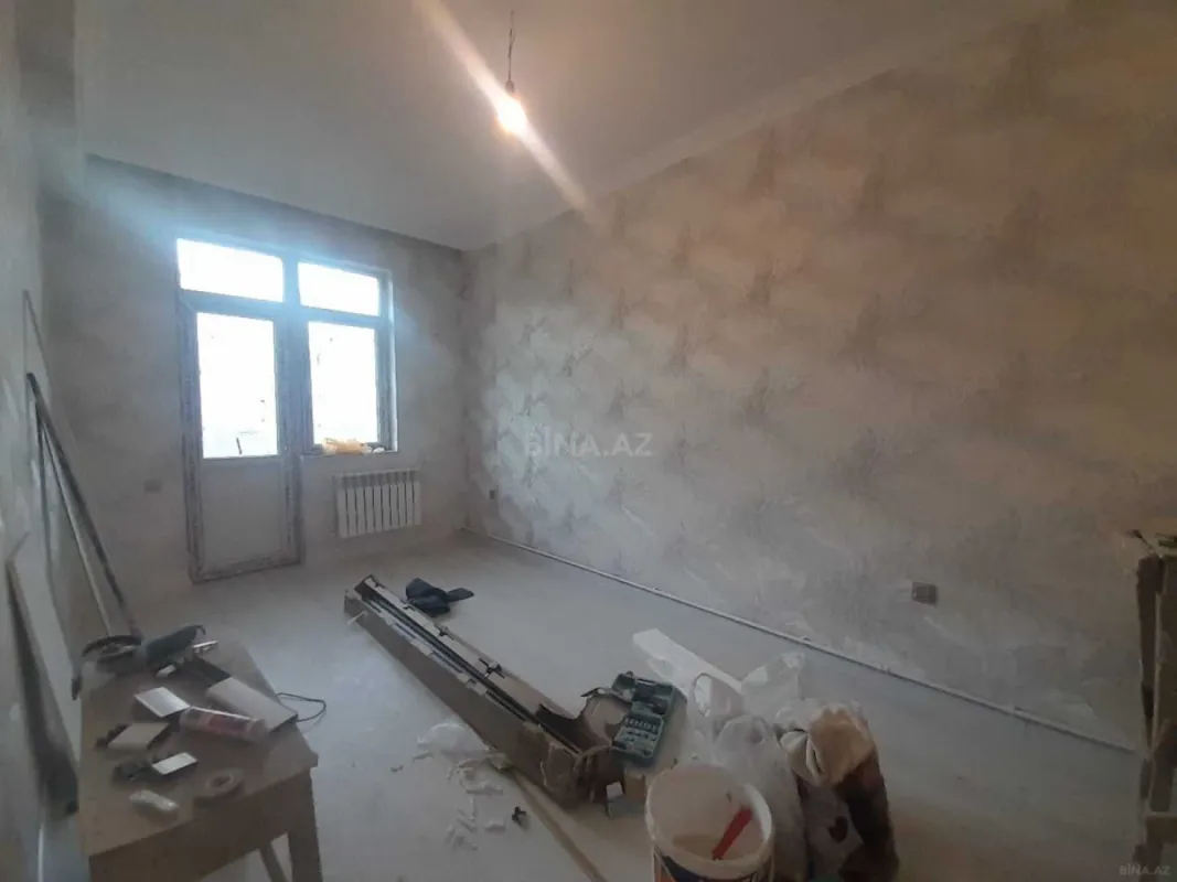 Satılır 2 otaqlı mənzil 56 m²