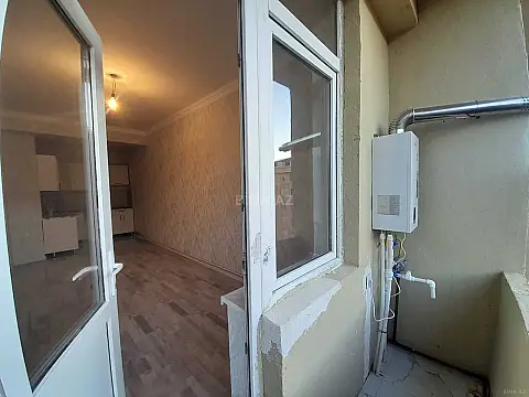 Satılır 2 otaqlı mənzil 56 m²