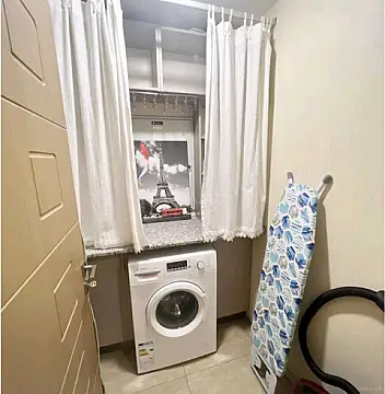 Kirayə verilir 2 otaqlı mənzil 85 m²