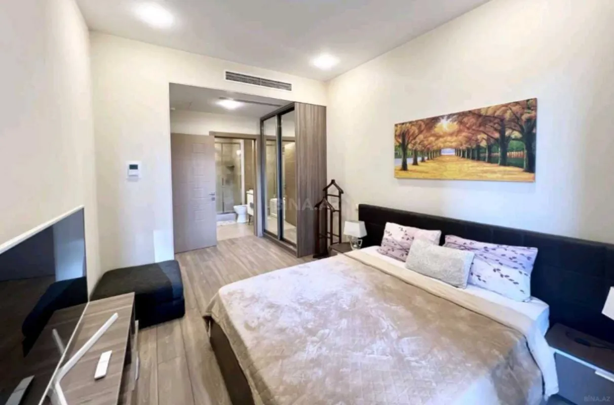 Kirayə verilir 2 otaqlı mənzil 85 m²