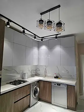 Kirayə verilir 2 otaqlı mənzil 100 m²