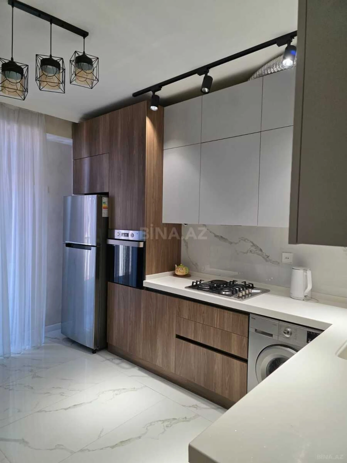 Kirayə verilir 2 otaqlı mənzil 100 m²