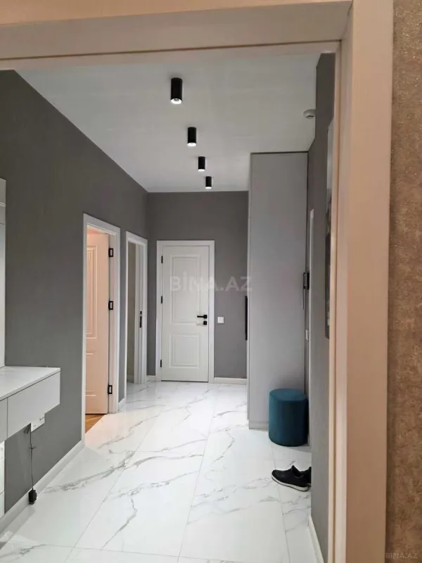 Kirayə verilir 2 otaqlı mənzil 100 m²