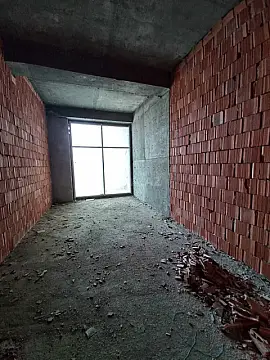 Satılır obyekt 250 m²