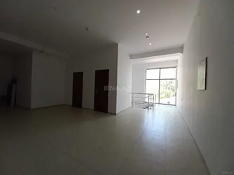 Satılır obyekt 250 m² — Bakı, Memar Əcəmi yanı 250.00 m²