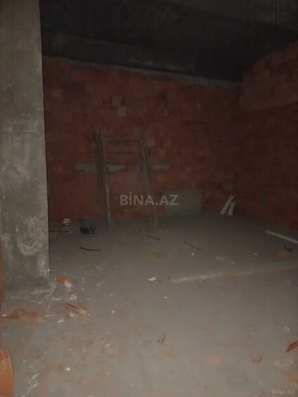 Satılır obyekt 250 m²