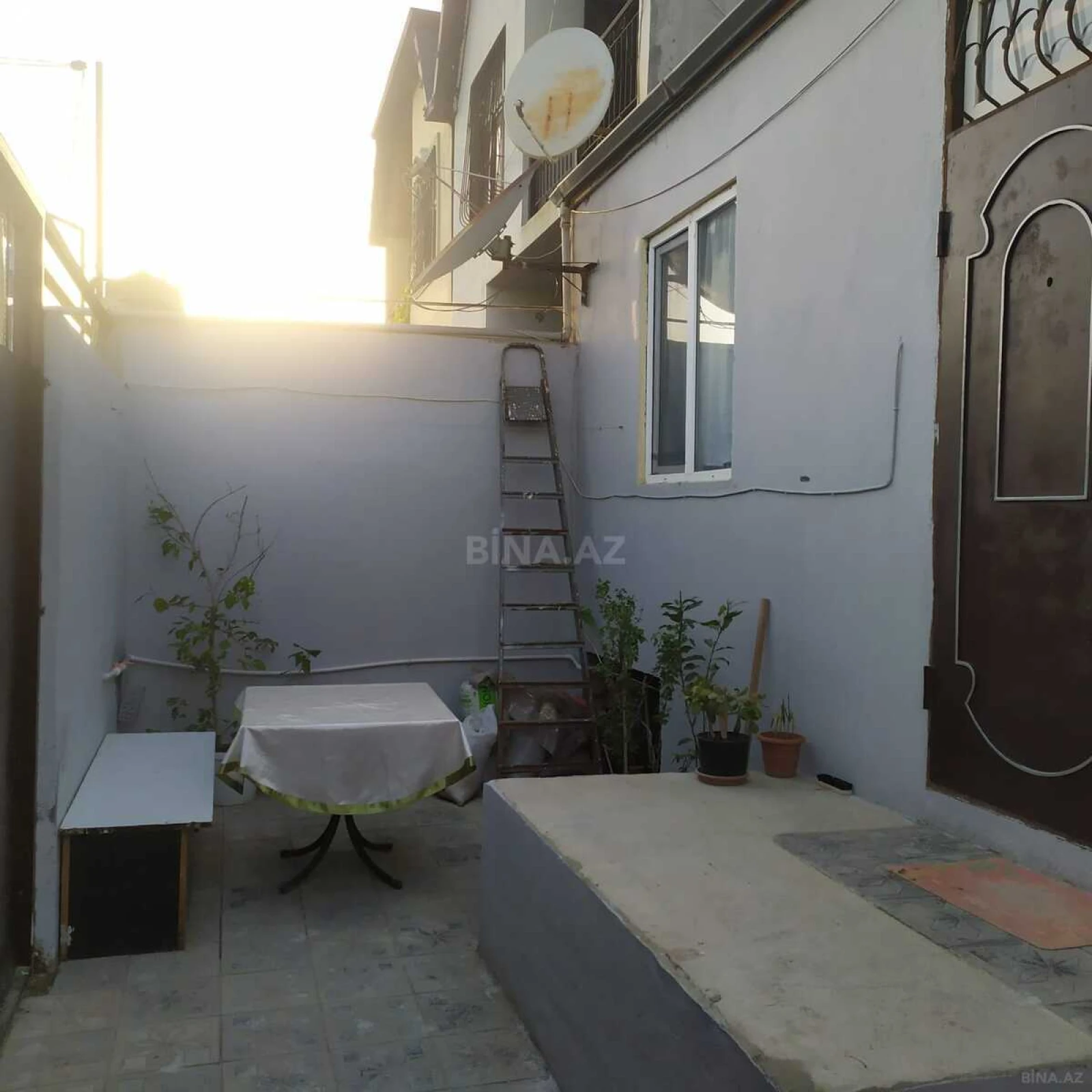 Satılır 4 otaqlı həyət evi 105 m²