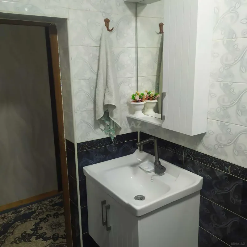 Satılır 4 otaqlı həyət evi 105 m²