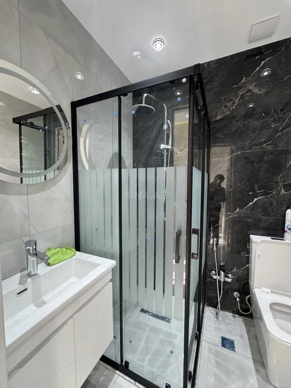 Satılır 3 otaqlı mənzil 74 m²