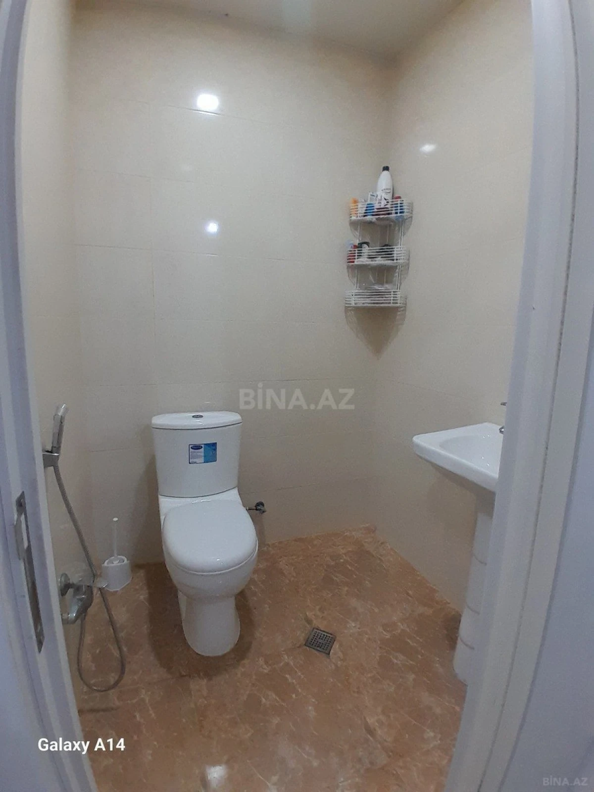 Kirayə verilir 3 otaqlı mənzil 80 m²