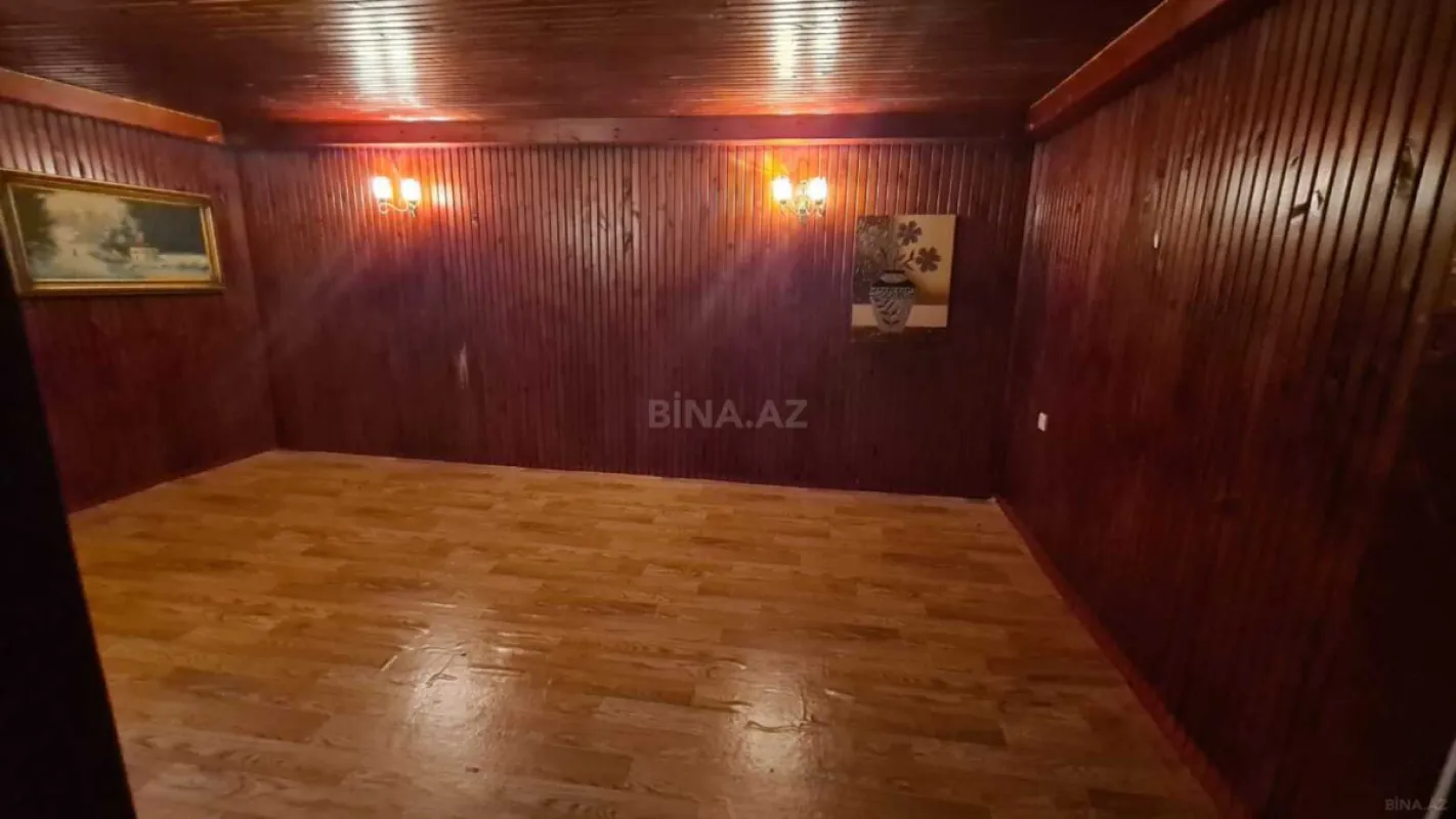 Kirayə verilir 8 otaqlı ofis 800 m²