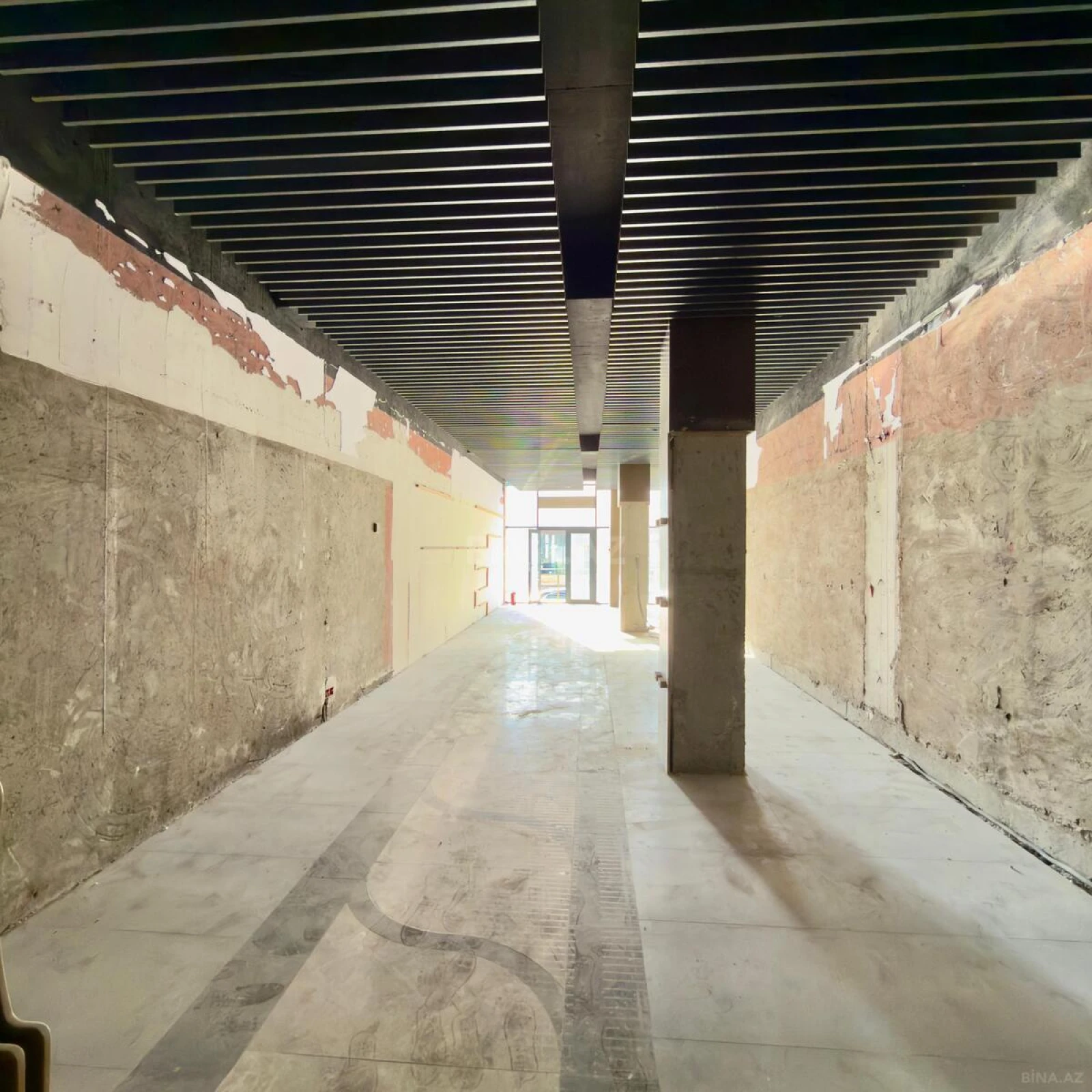 Kirayə verilir obyekt 212 m²