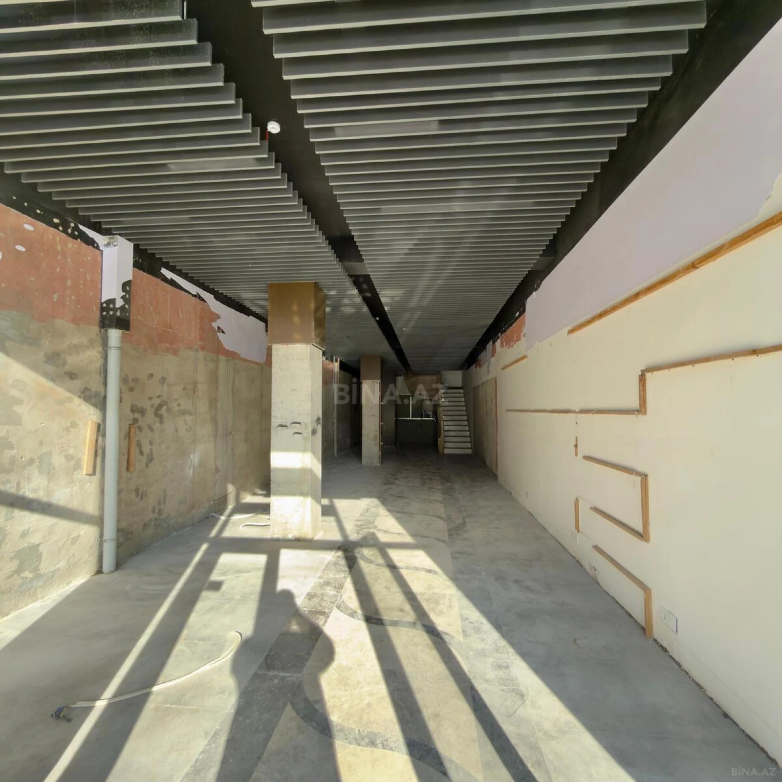 Kirayə verilir obyekt 212 m²