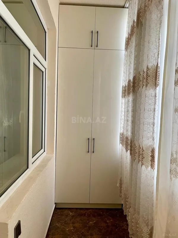 Kirayə verilir 3 otaqlı mənzil 120 m²