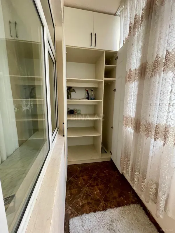 Kirayə verilir 3 otaqlı mənzil 120 m²