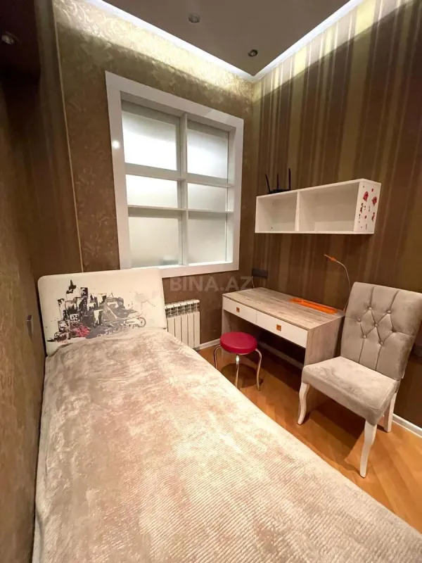 Kirayə verilir 3 otaqlı mənzil 120 m²