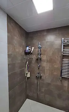 Satılır 4 otaqlı mənzil 120 m²
