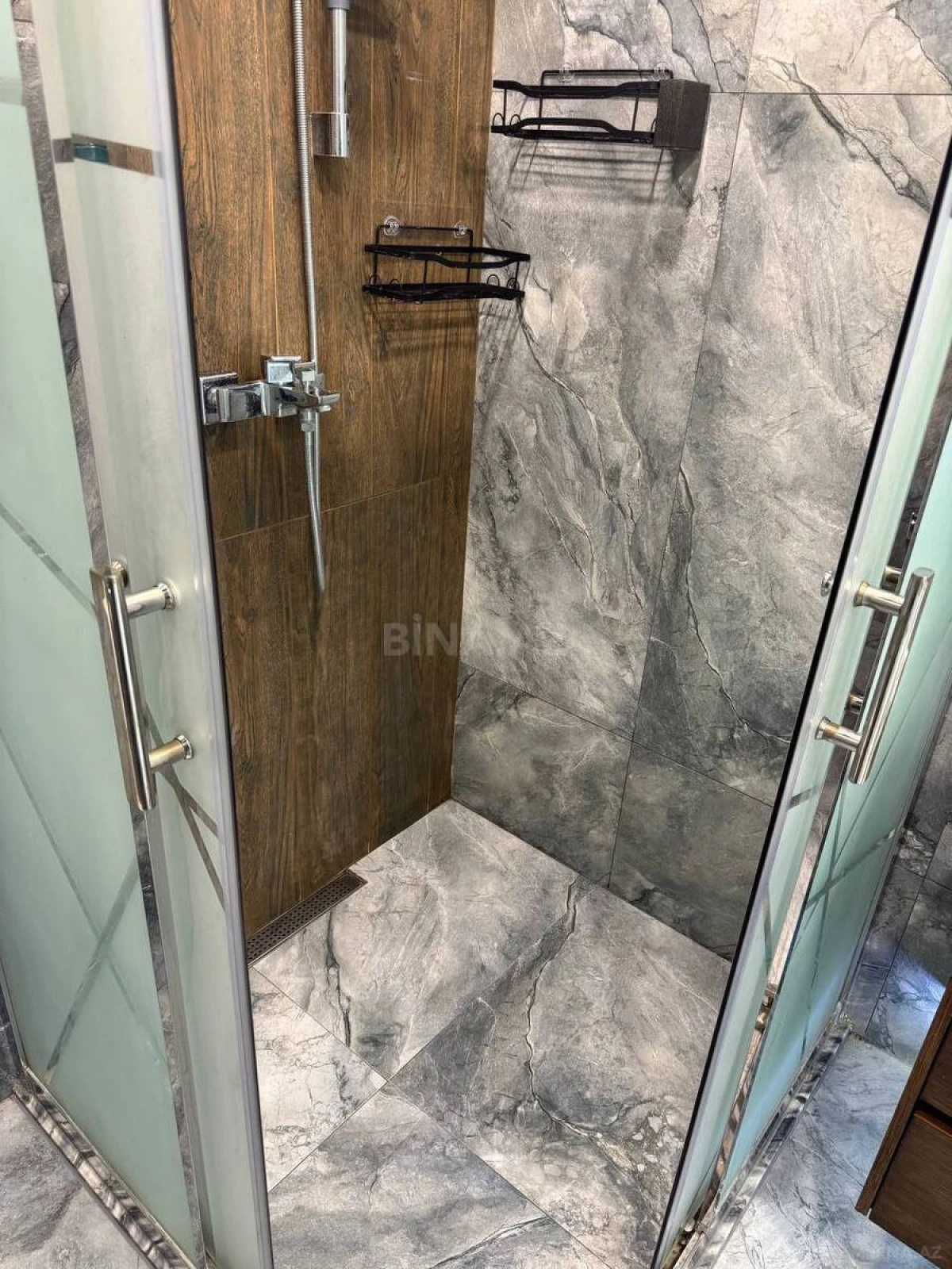 Kirayə verilir 3 otaqlı mənzil 70 m²