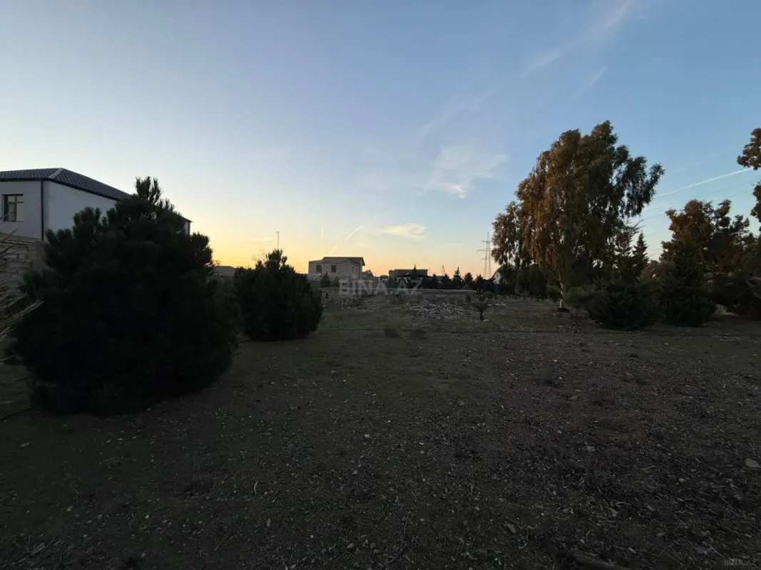 Satılır torpaq sahəsi 12 m²