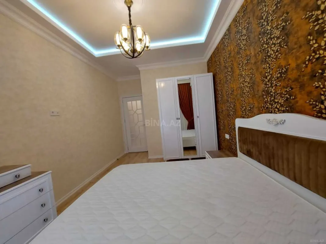 Kirayə verilir 2 otaqlı mənzil 64 m²