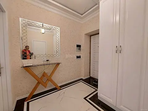 Kirayə verilir 2 otaqlı mənzil 64 m²