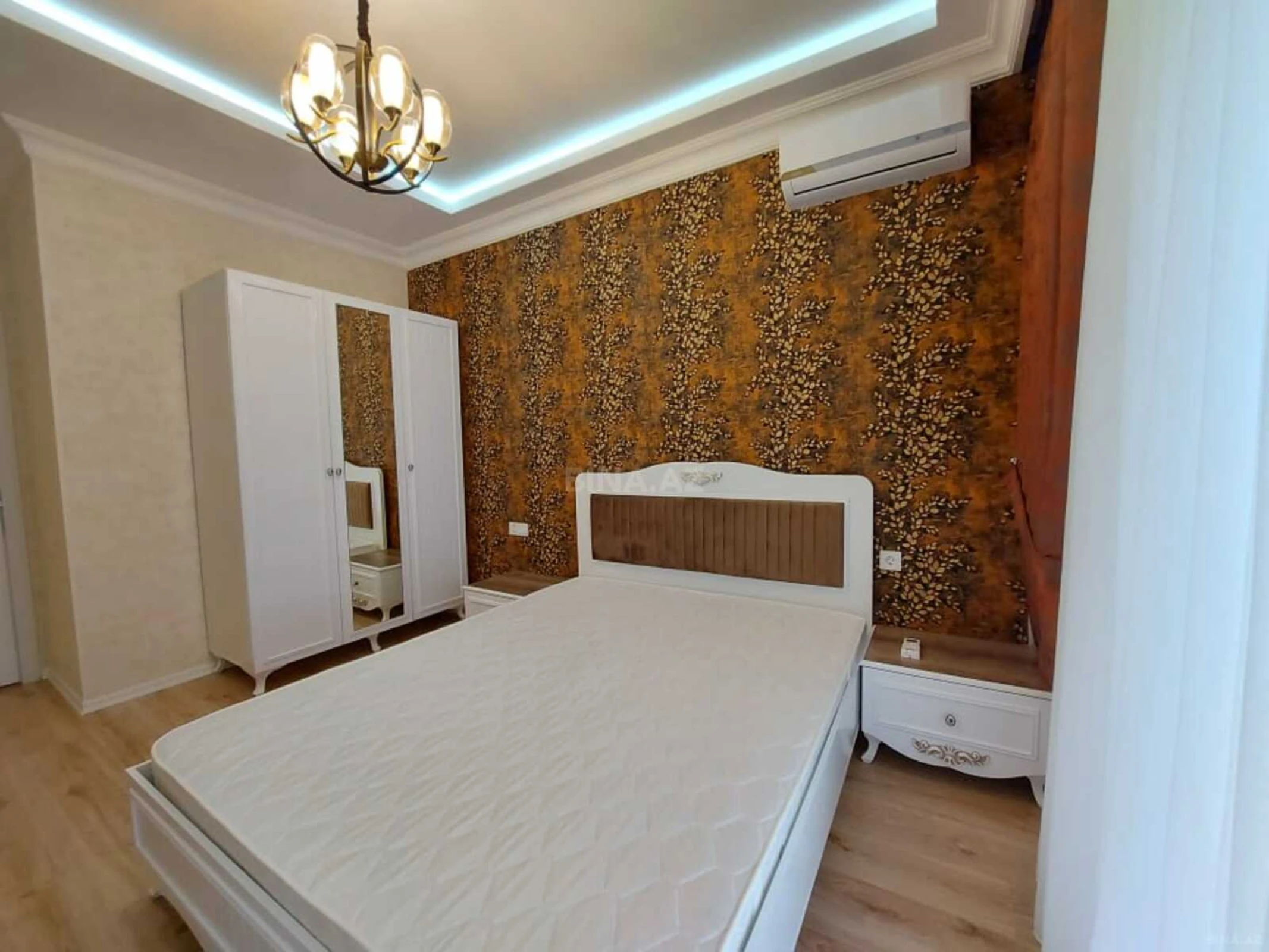 Kirayə verilir 2 otaqlı mənzil 64 m²