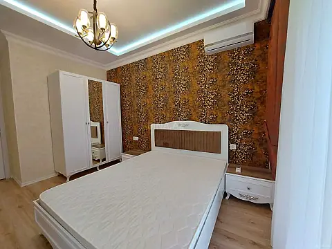 Kirayə verilir 2 otaqlı mənzil 64 m²