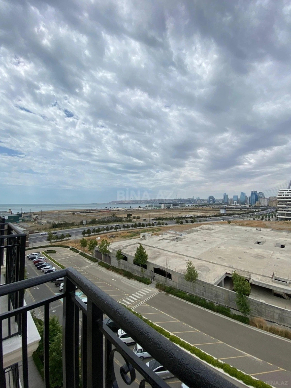 Kirayə verilir 2 otaqlı mənzil 65 m²