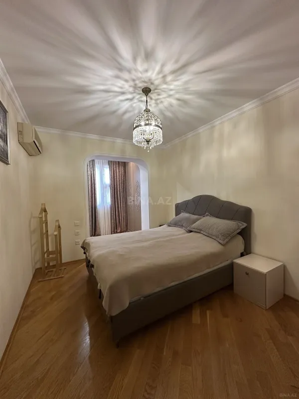 Satılır 3 otaqlı mənzil 85 m²