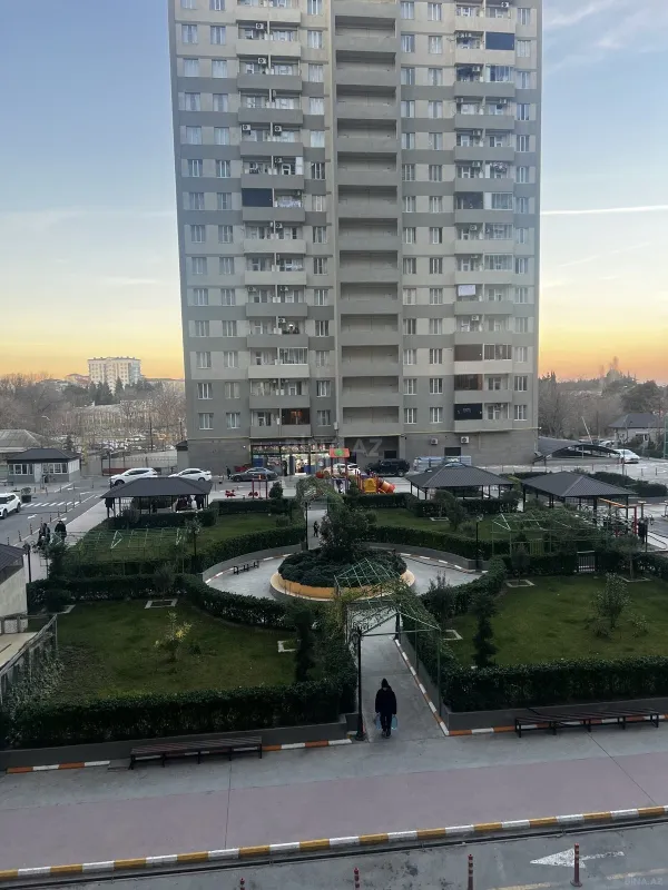 Satılır 3 otaqlı mənzil 89 m²