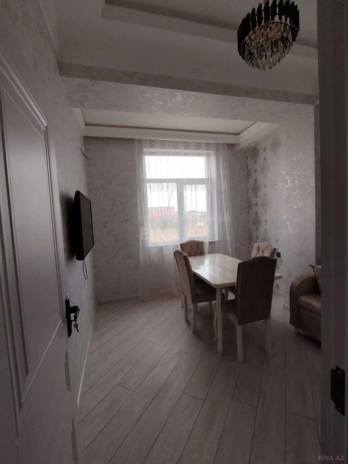 Kirayə verilir 2 otaqlı mənzil 40 m²