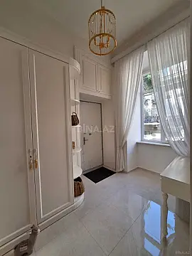 Kirayə verilir 2 otaqlı mənzil 75 m²