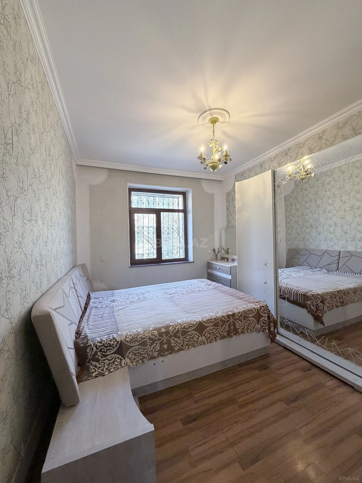Satılır 3 otaqlı mənzil 85 m²