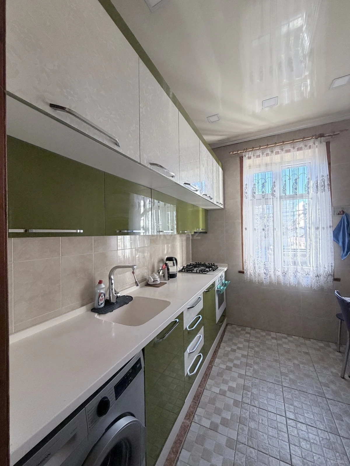 Satılır 3 otaqlı mənzil 85 m²