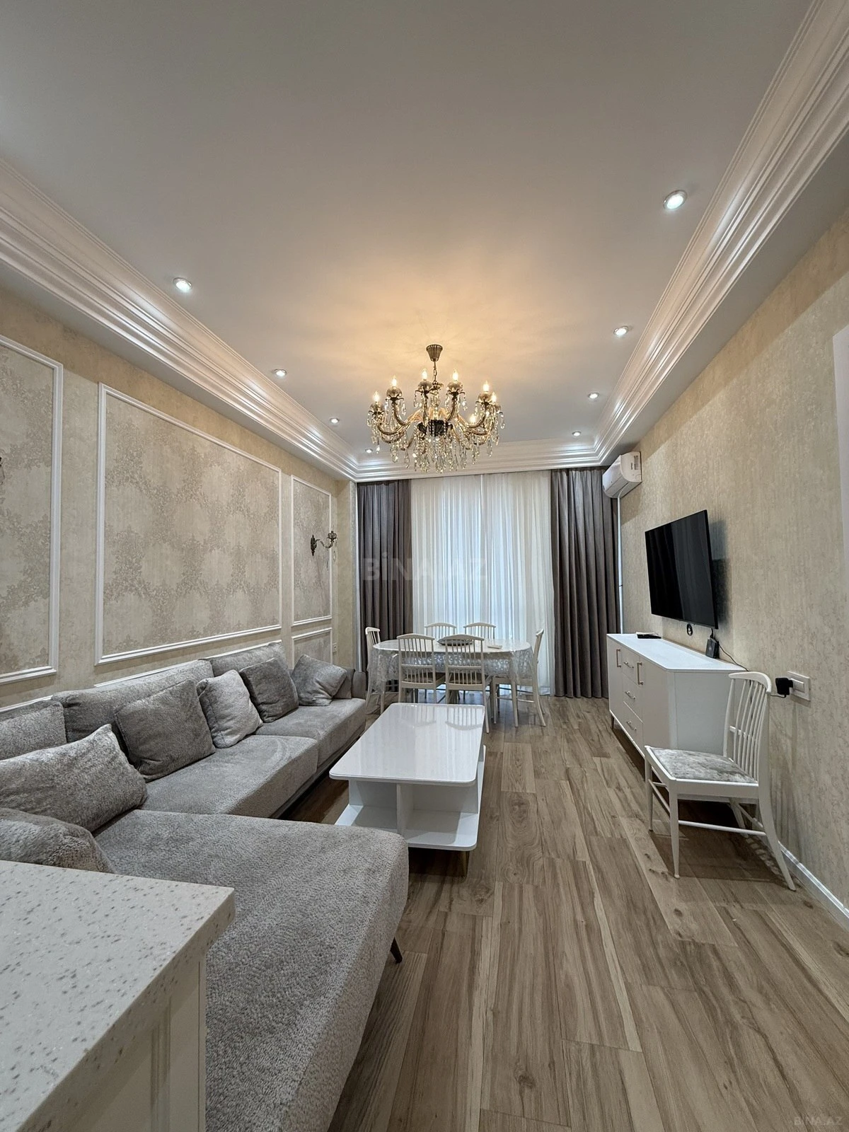 Kirayə verilir 2 otaqlı mənzil 60 m²