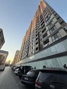 Kirayə verilir 2 otaqlı mənzil 60 m²