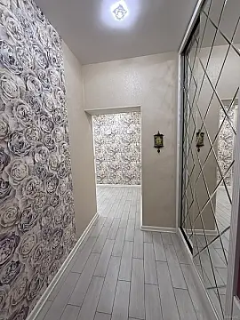 Satılır 2 otaqlı mənzil 72 m²