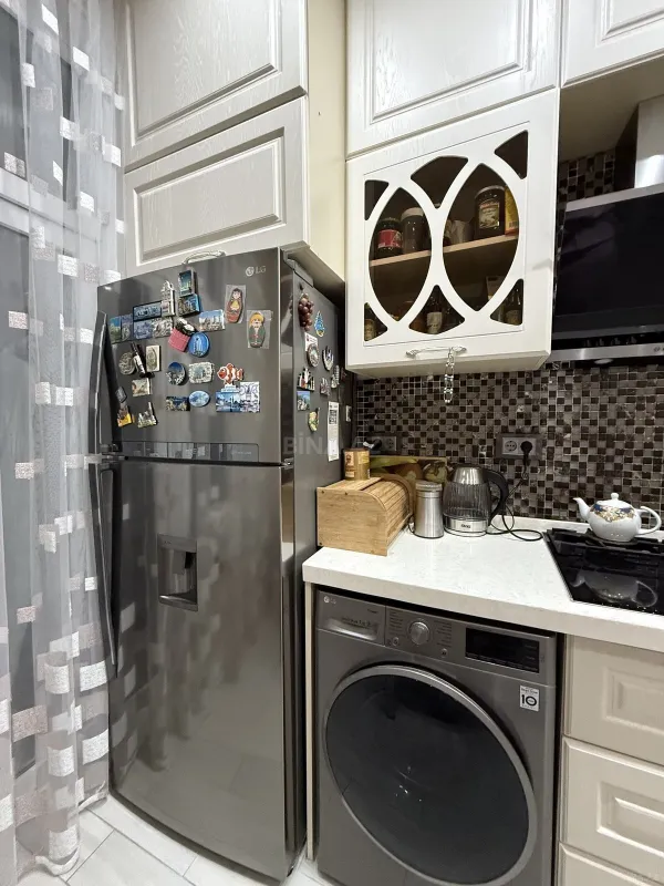 Satılır 2 otaqlı mənzil 72 m²