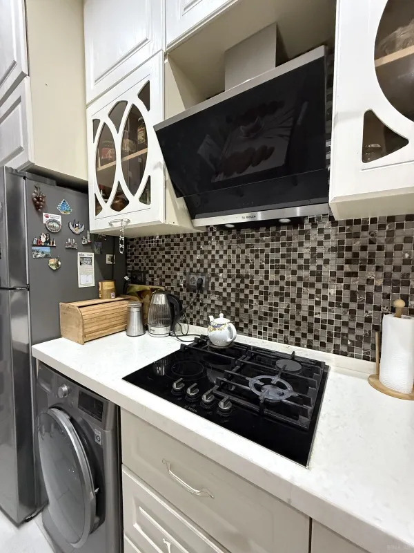 Satılır 2 otaqlı mənzil 72 m²